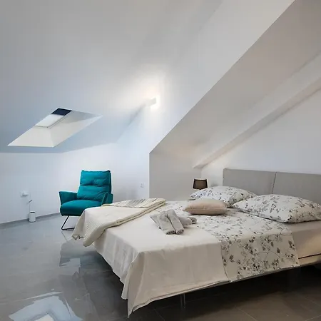 Damjan Apartment *