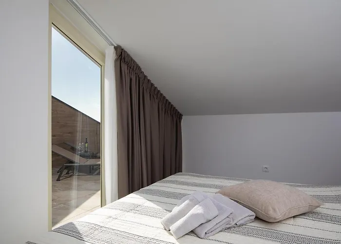 Damjan 아파트 프예스차나 우발라